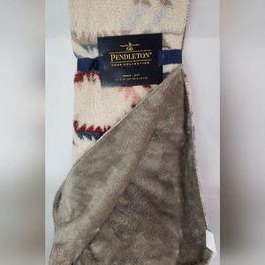 Pendleton Aztec Throw